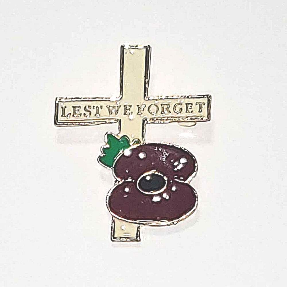 "'Lest We Forget" brooch